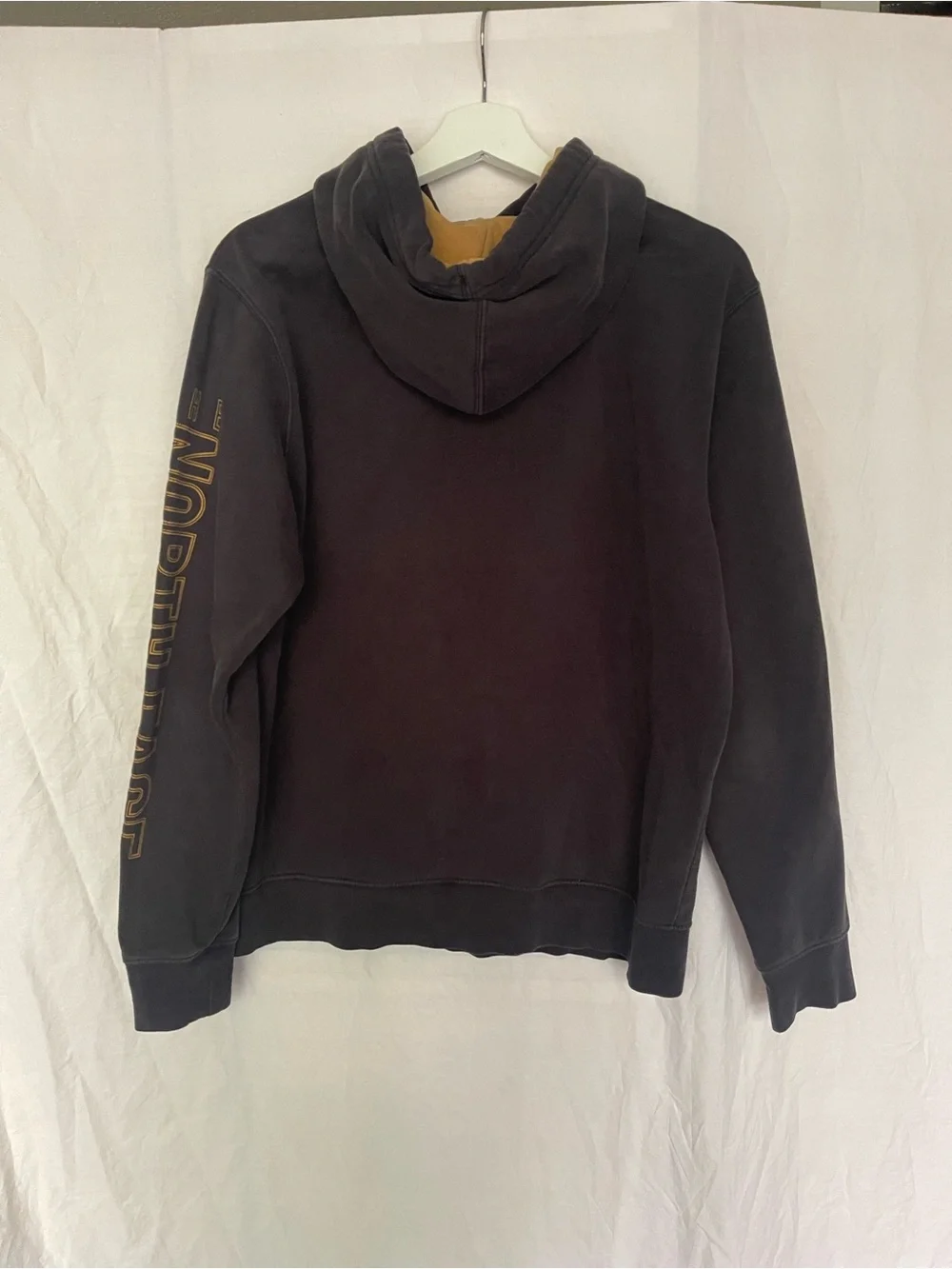 The North Face Men's Half Dome Pullover Hoodie Size M Adventure Outdoor Gym